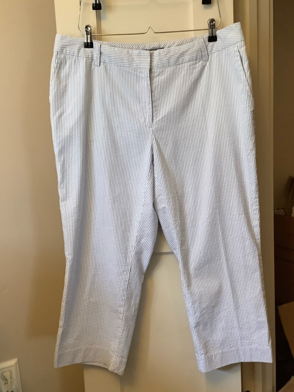 Lands' End Light Blue & White Striped Seersucker Pants
